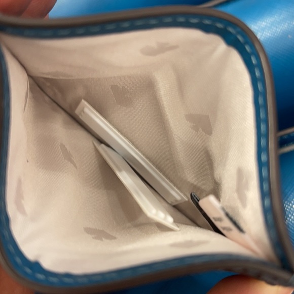 Kate Spade carson convertible crossbody
& staci small slim card holder - Picture 6 of 7